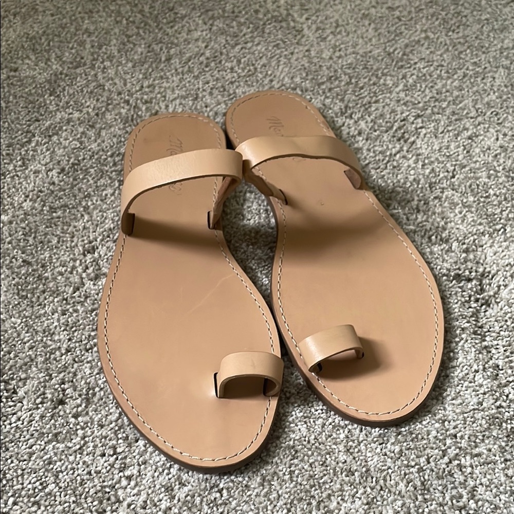 NWOT Madewell leather sandals Sz 10 tan / nude strap mid-foot & big toe slip on
